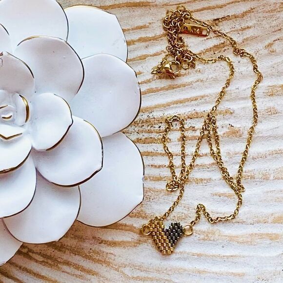 Hand Beaded Gold & Silver Seed Bead Heart Necklace NWT - Picture 3 of 9